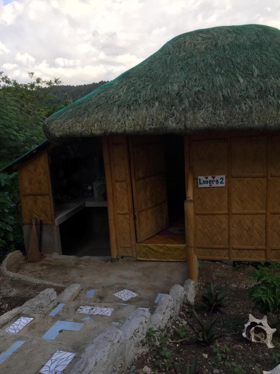 Sealovers' Place Masasa Beach Batangas Екстериор снимка