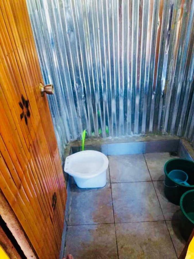 Sealovers' Place Masasa Beach Batangas Екстериор снимка
